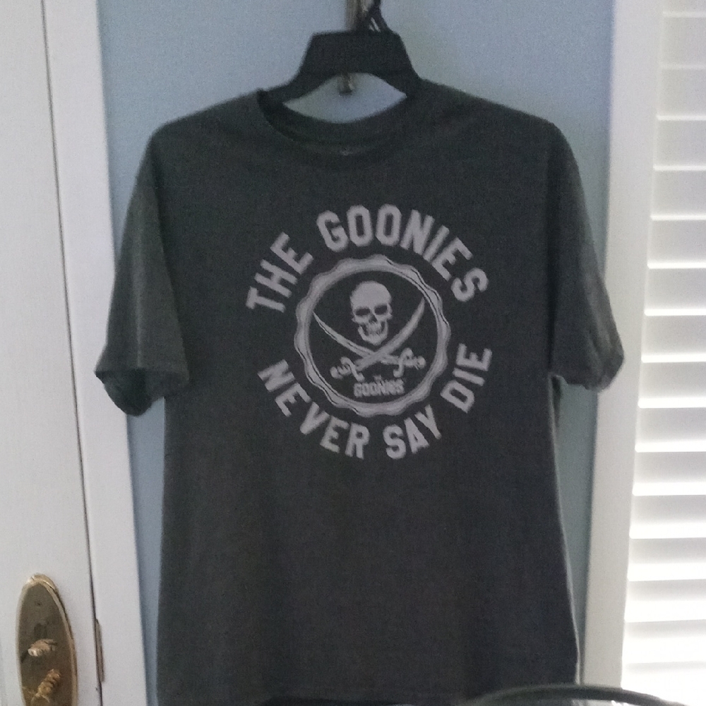 Gray 'The Goonies' Graphic T-Shirt